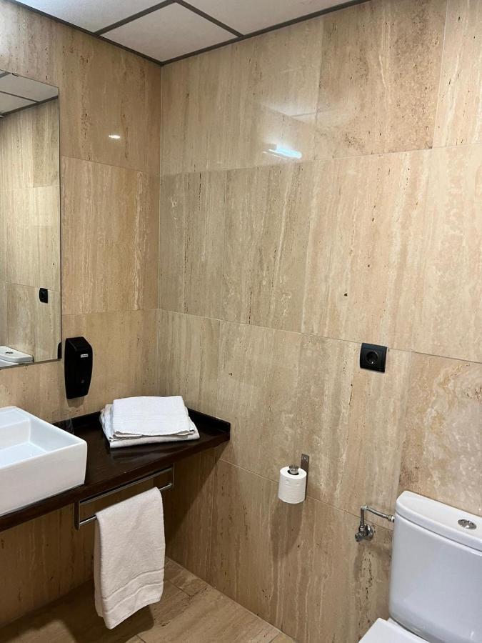 Vtz Hotel San Valero Zaragoza Ngoại thất bức ảnh